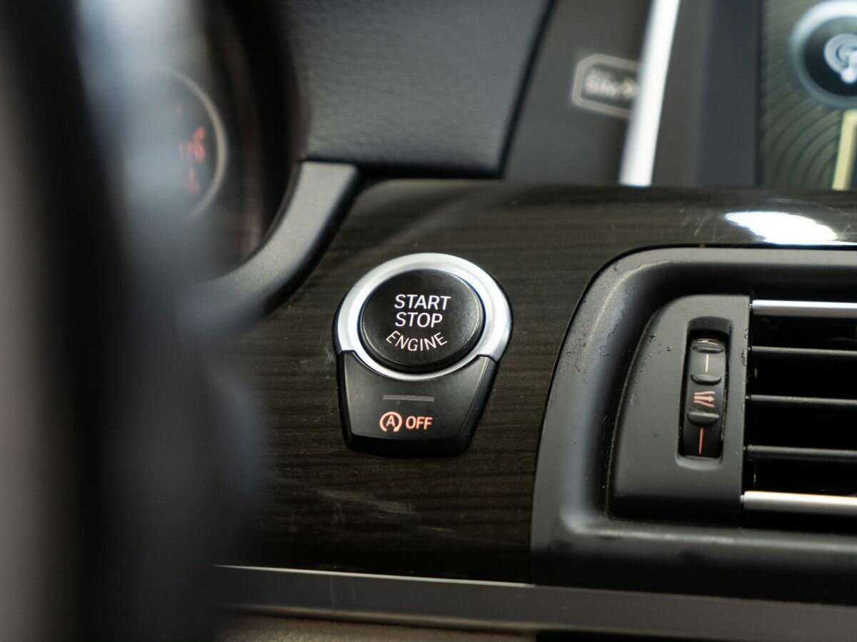 BMW 5 серии 2012 года с пробегом. Фото: #10