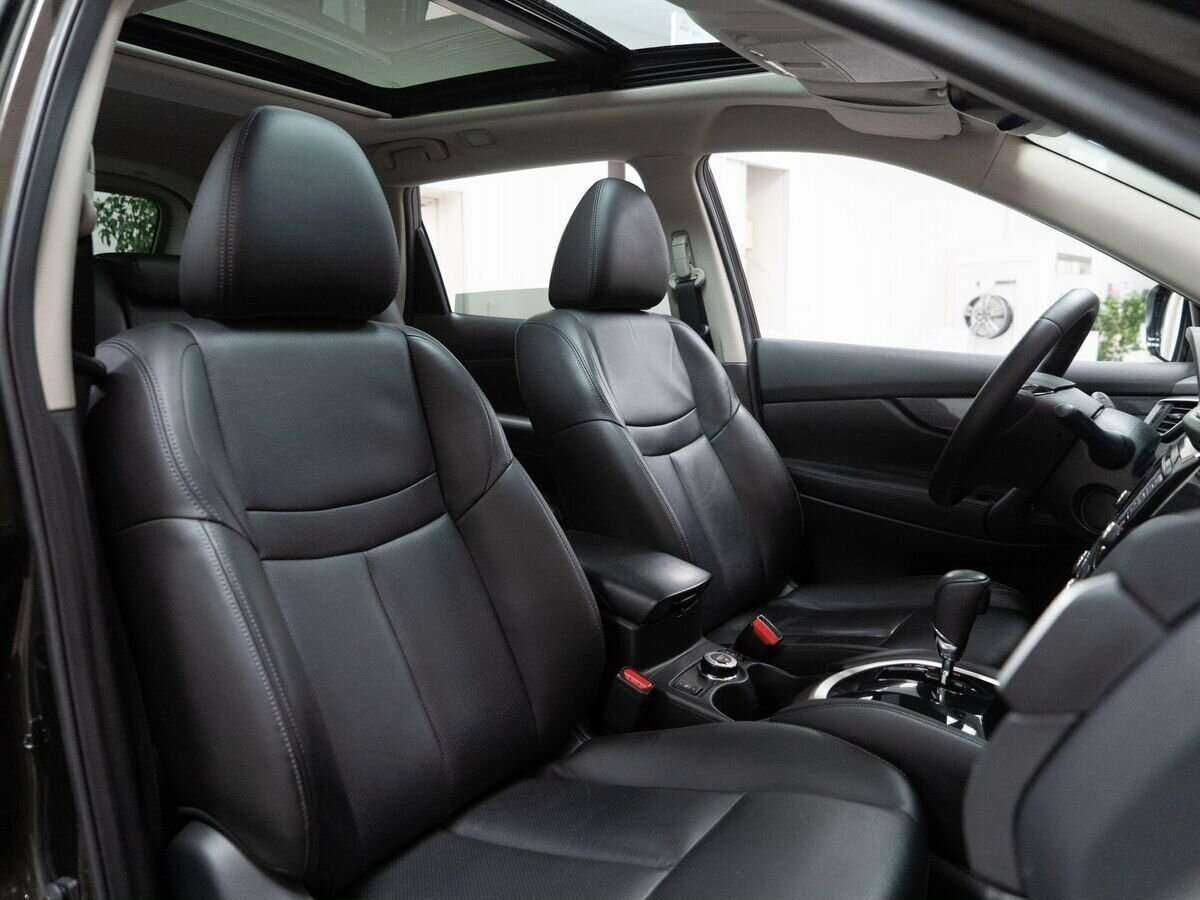 Б/У Ниссан Икс-Трейл 2016 года. Фото: #10