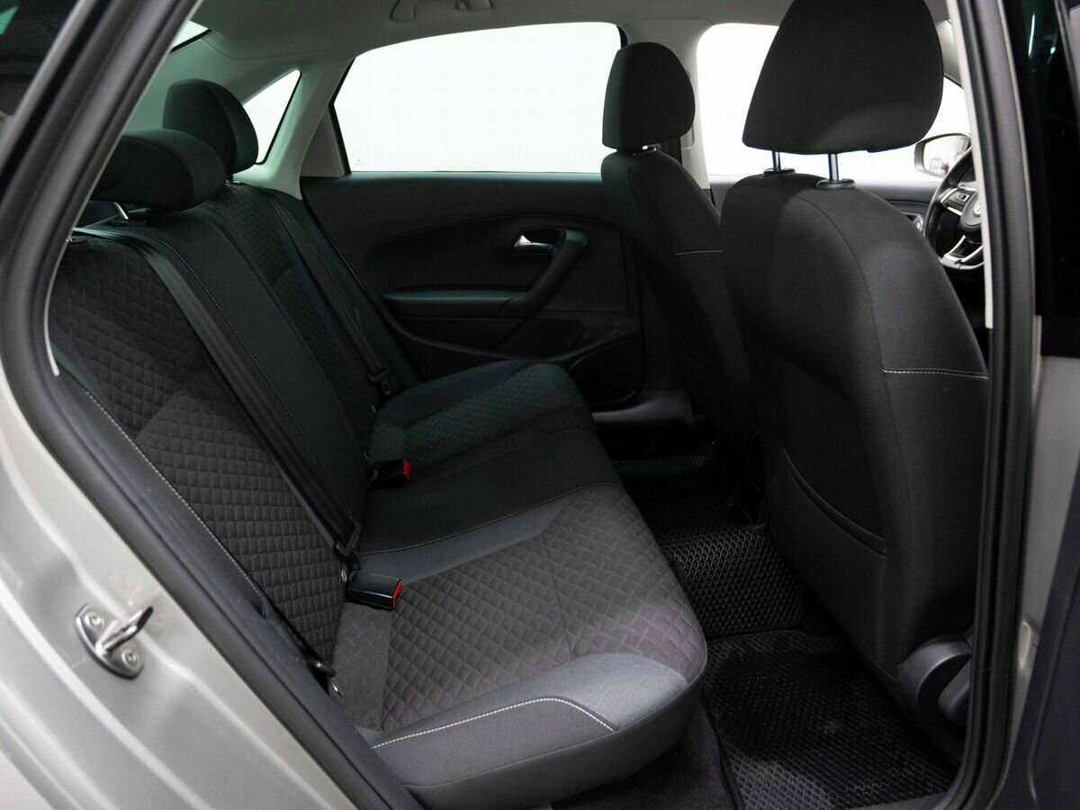 Б/У Фольксваген Поло 2018 года. Фото: #9