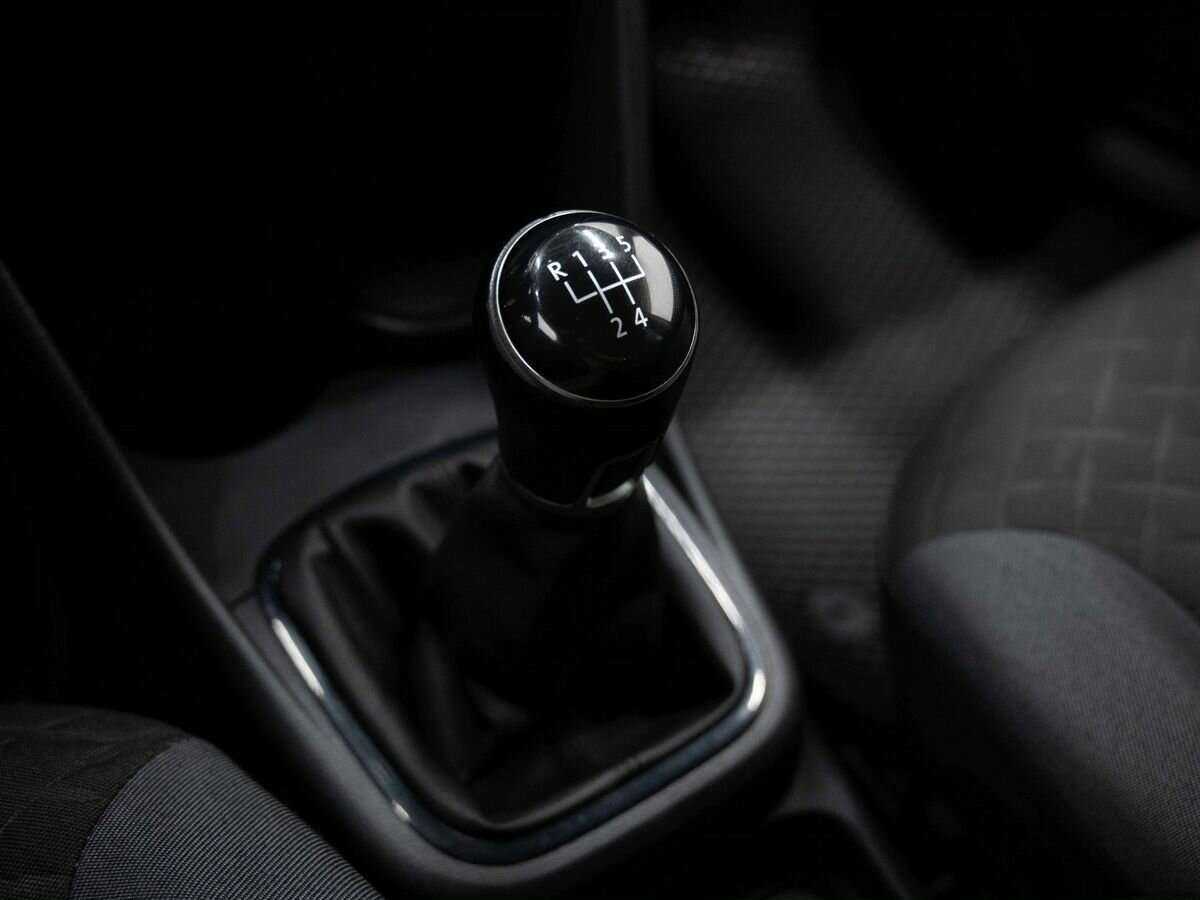 Б/У Фольксваген Поло 2018 года. Фото: #22