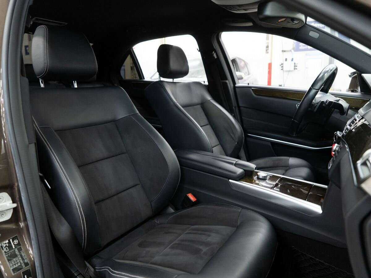 Mercedes-Benz E-Класс 2013 года с пробегом. Фото: #8