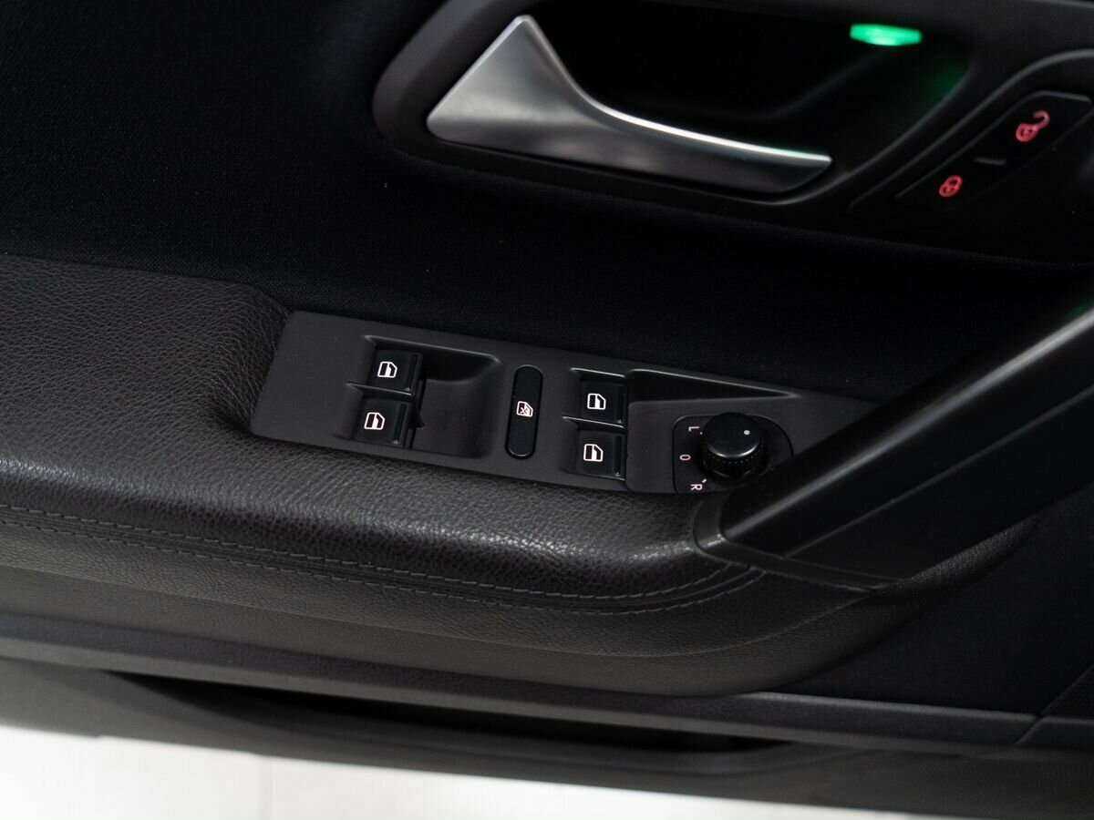 Б/У Фольксваген Пассат ЦЦ 2012 года. Фото: #13