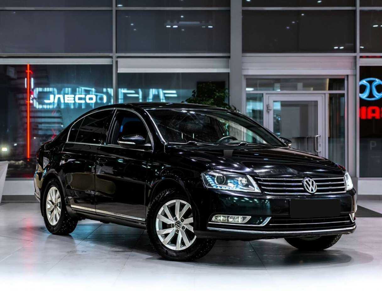 Б/У Фольксваген Пассат 2013 года. Фото: #2