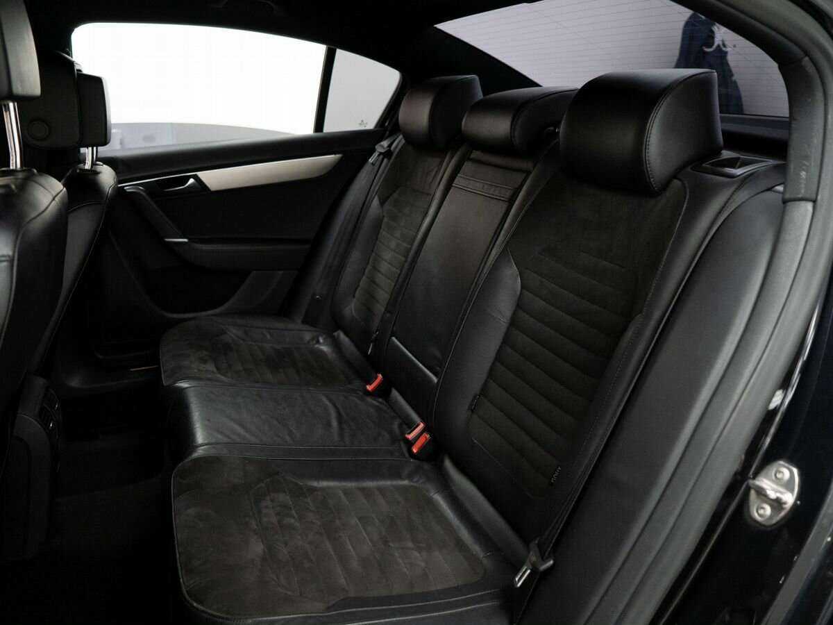 Б/У Фольксваген Пассат 2013 года. Фото: #8