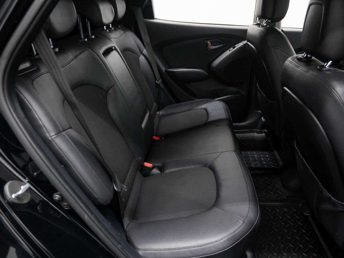 Б/У Хендай ай-икс35 2014 года. Фото: #9