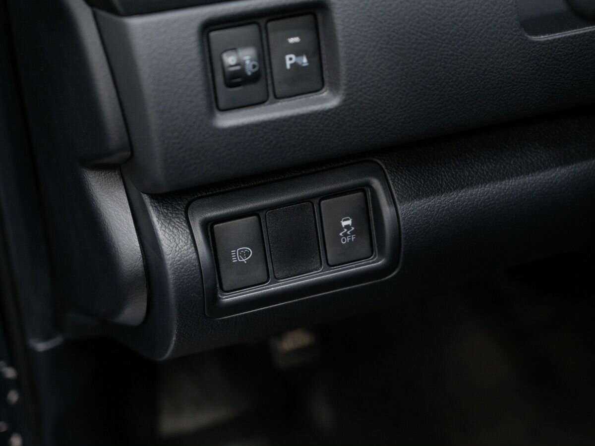 Б/У Тойота Камри 2014 года. Фото: #19