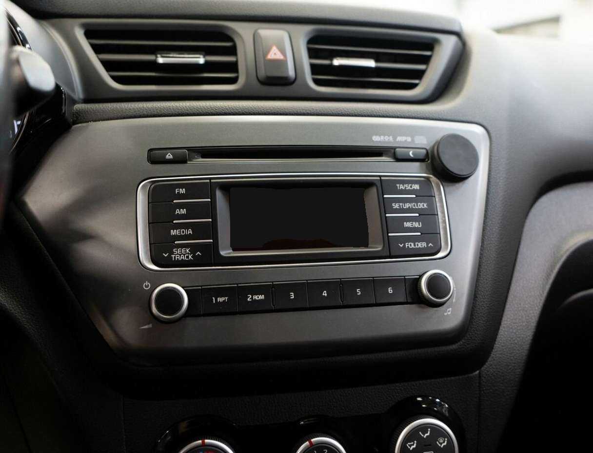 Б/У Киа Рио 2015 года. Фото: #11