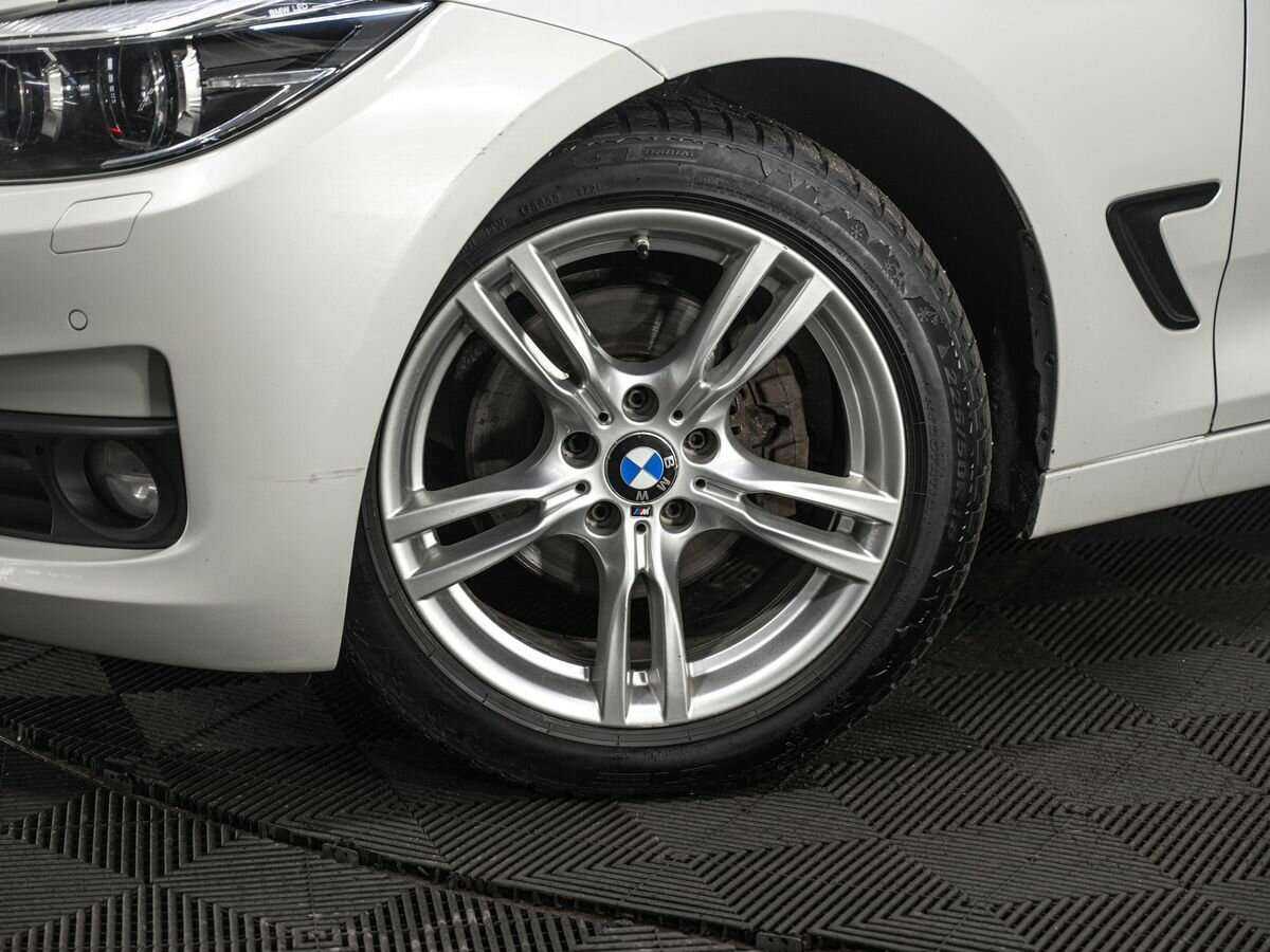 BMW 3 серии 2017 года с пробегом. Фото: #9