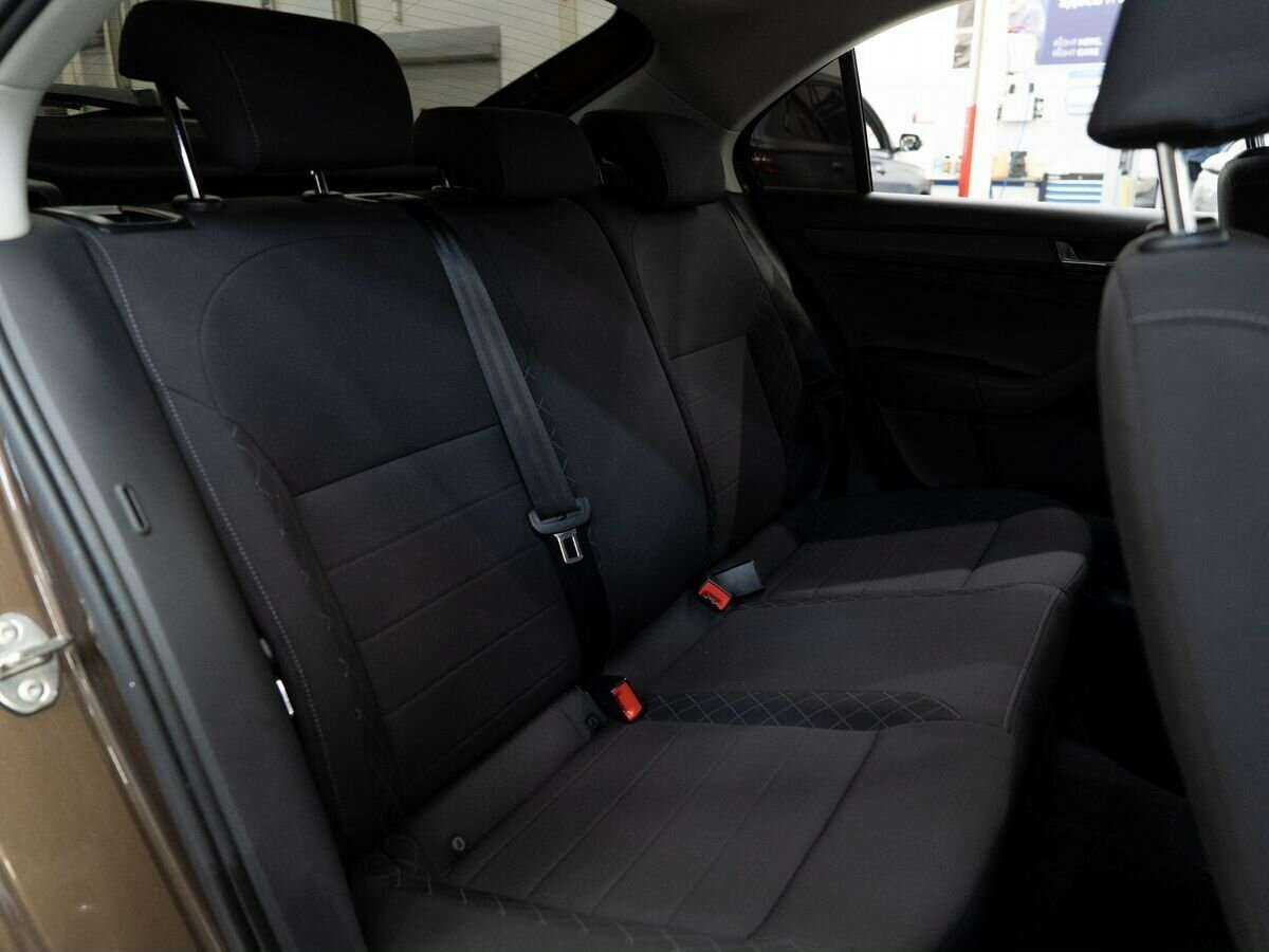 Б/У Шкода Рапид 2021 года. Фото: #7