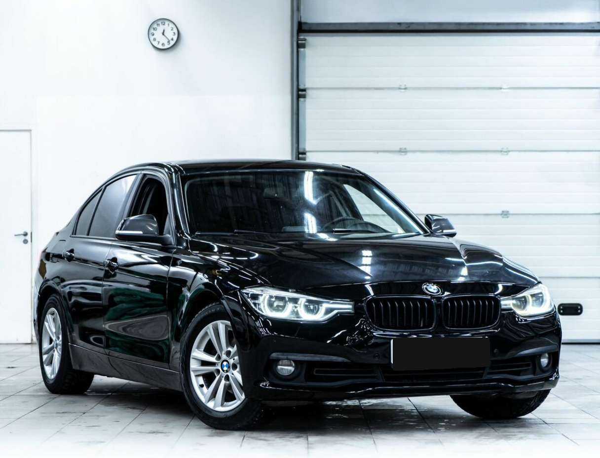 BMW 3 серии 2015 года с пробегом. Фото: #1