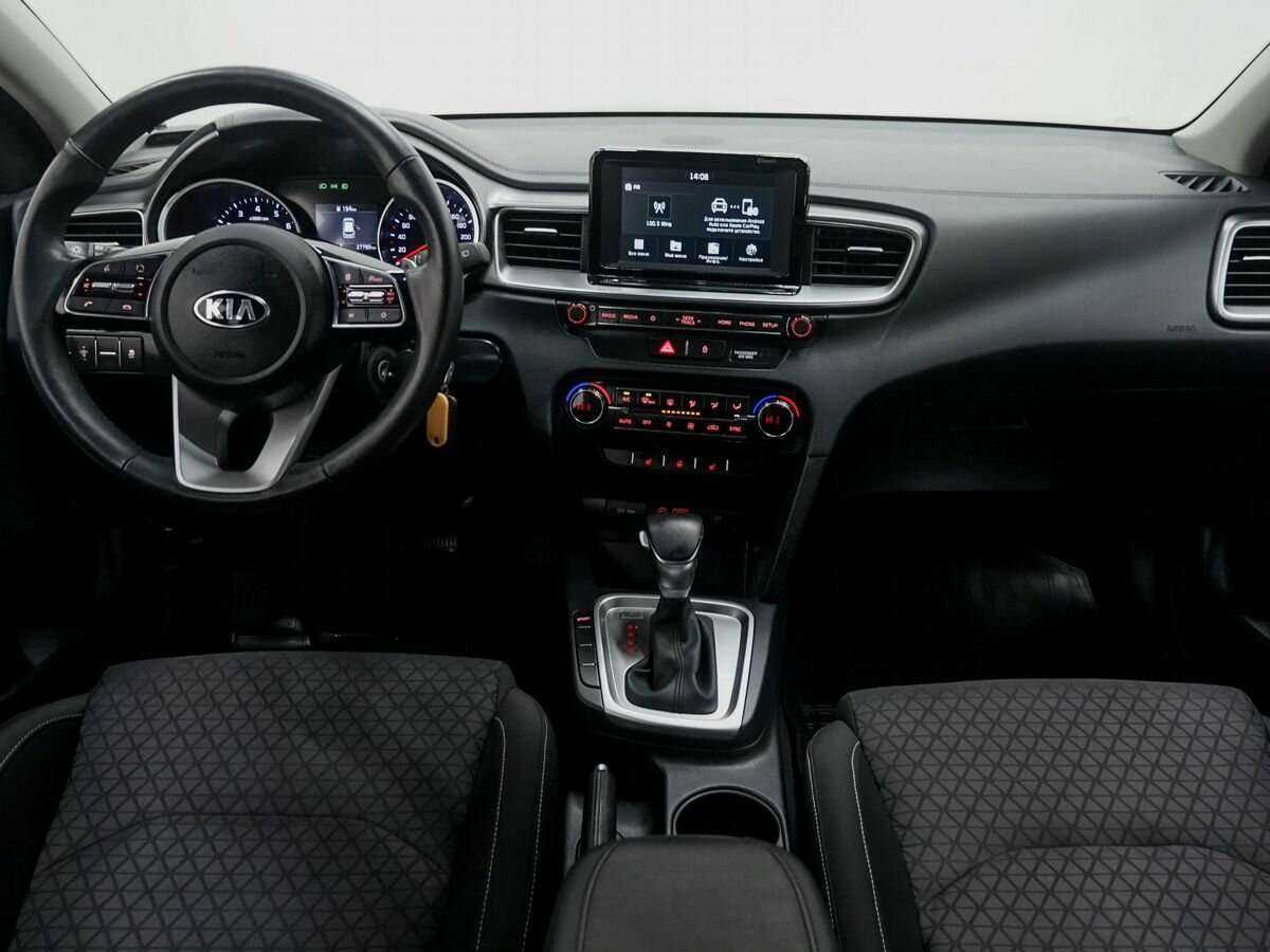 Б/У Киа Сид 2018 года. Фото: #9