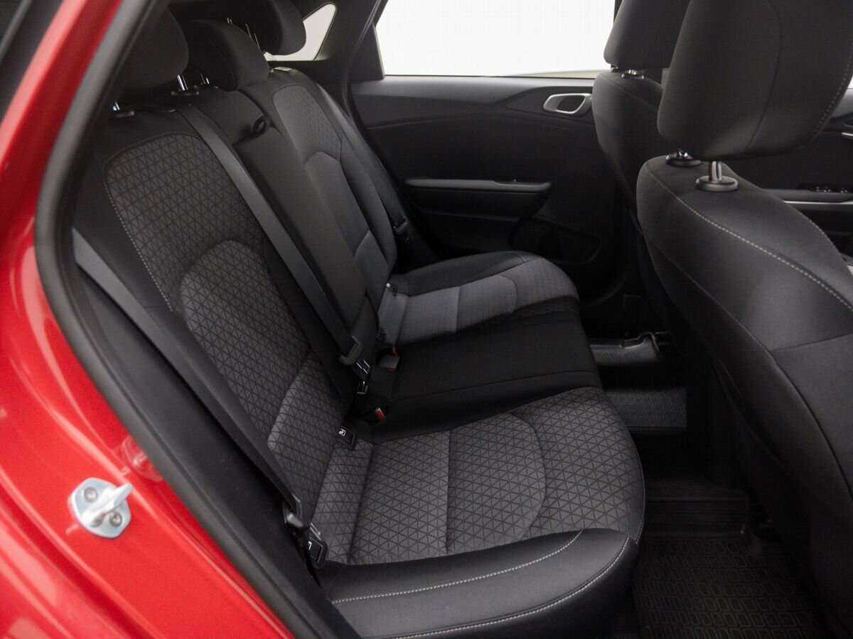 Б/У Киа Сид 2019 года. Фото: #11