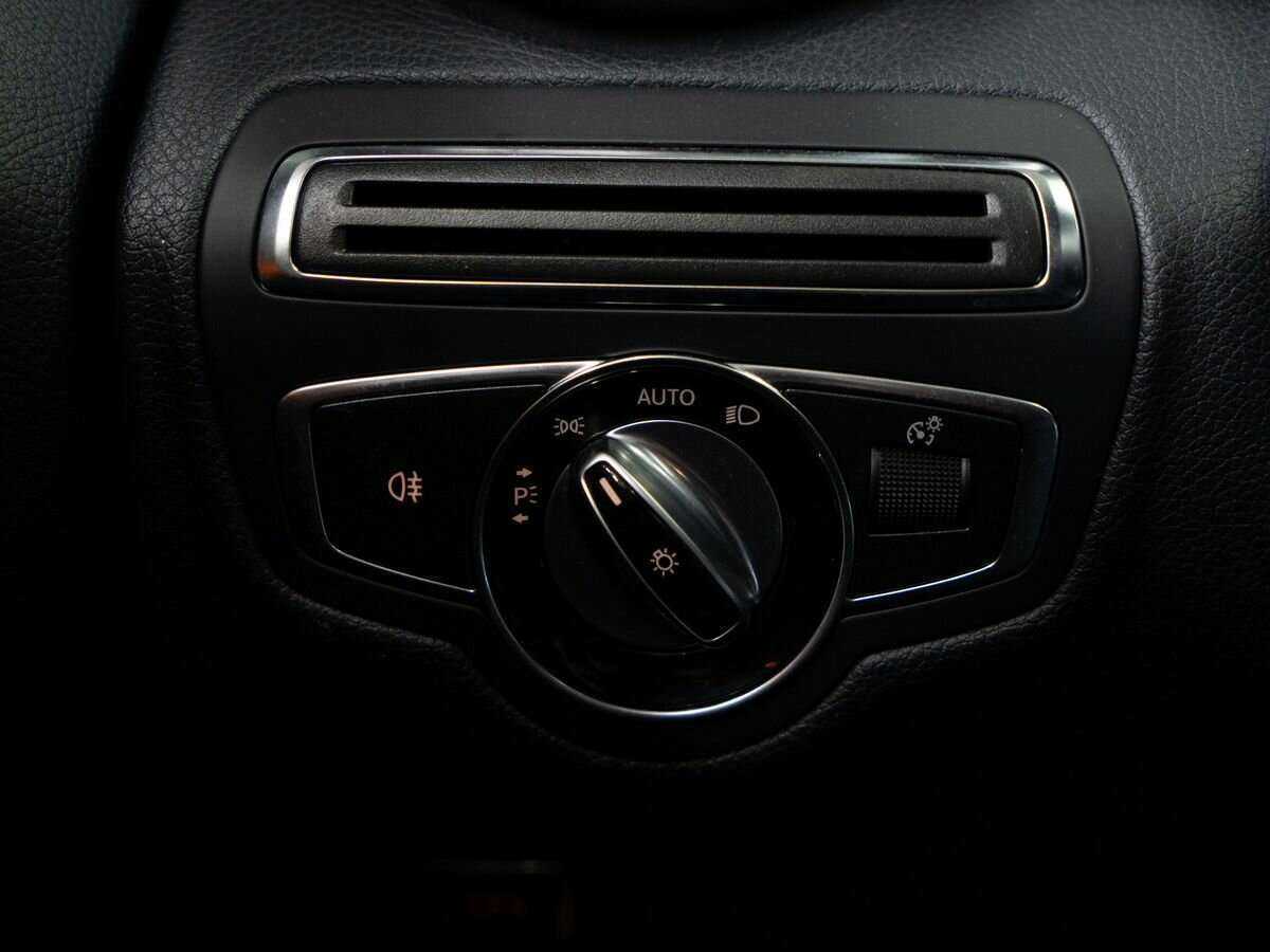 Mercedes-Benz C-Класс 2014 года с пробегом. Фото: #14