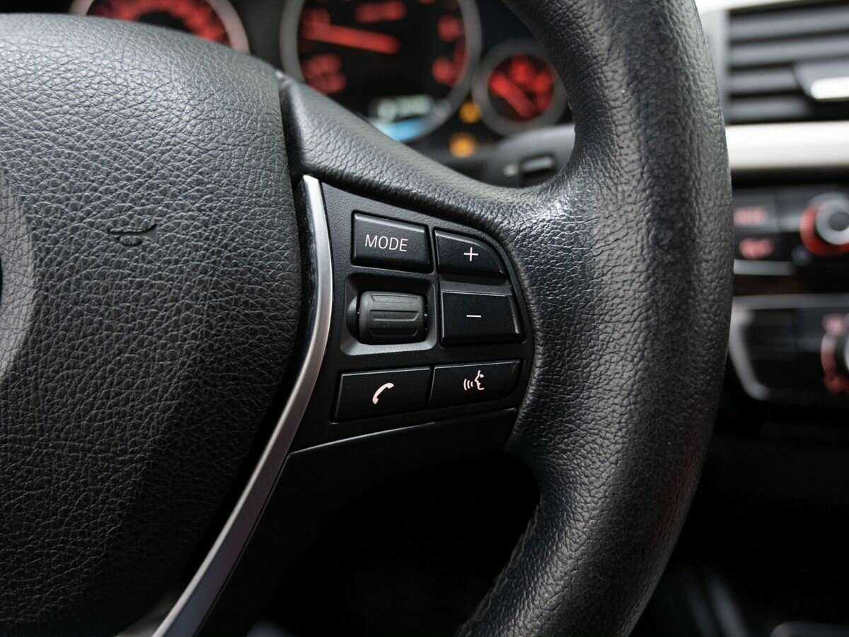 BMW 3 серии 2015 года с пробегом. Фото: #16