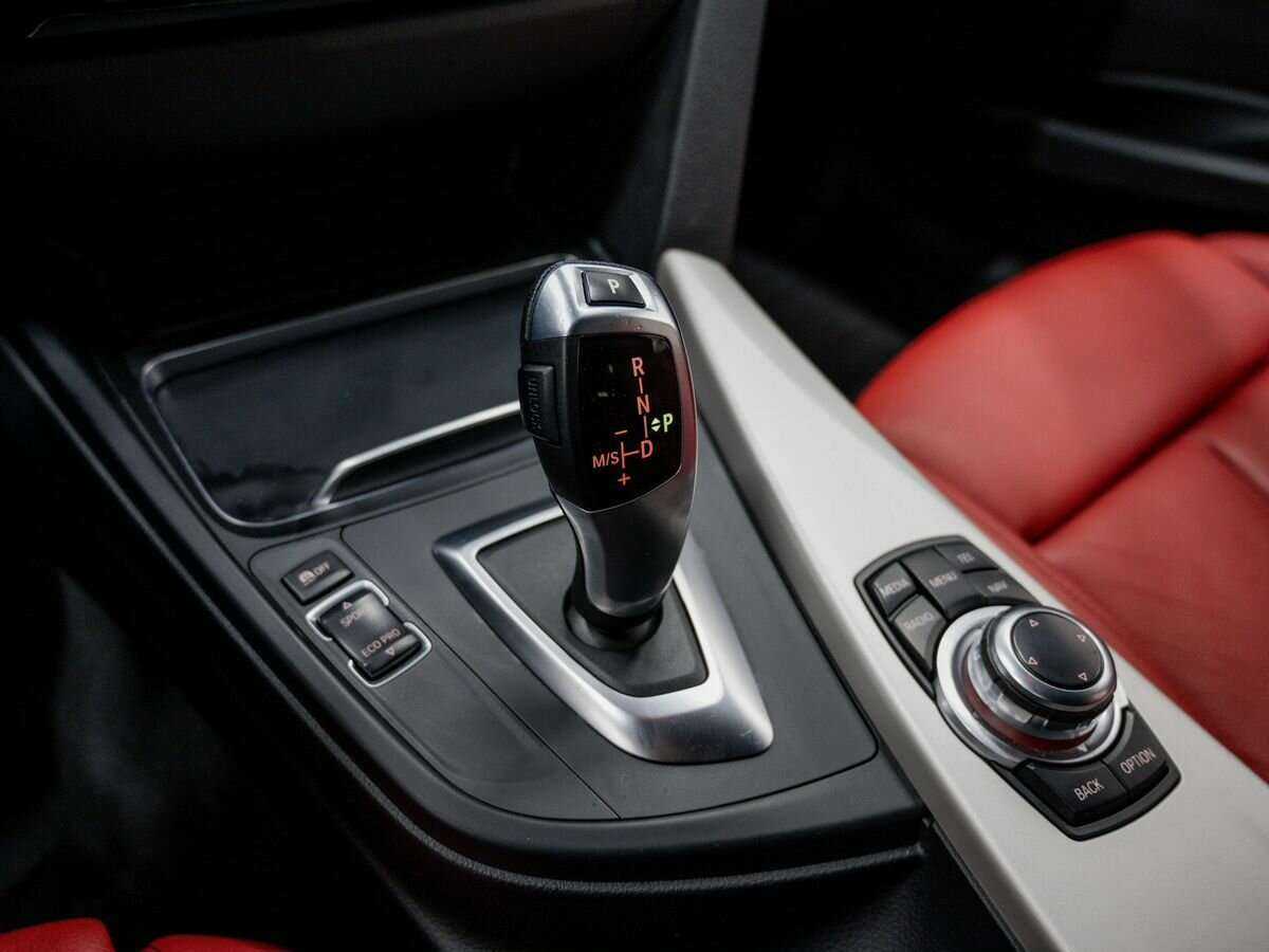 BMW 3 серии 2015 года с пробегом. Фото: #17