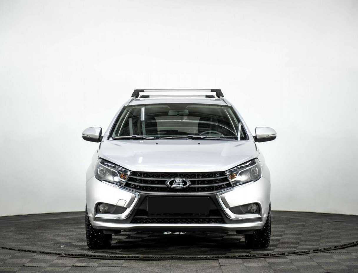 Б/У Лада (ВАЗ) Веста 2021 года. Фото: #1