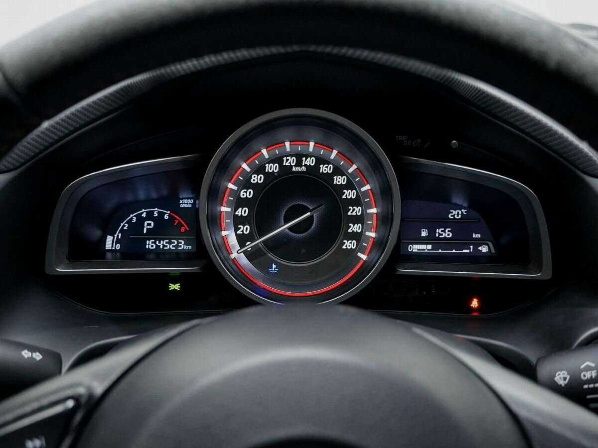 Б/У Мазда 3 2013 года. Фото: #16