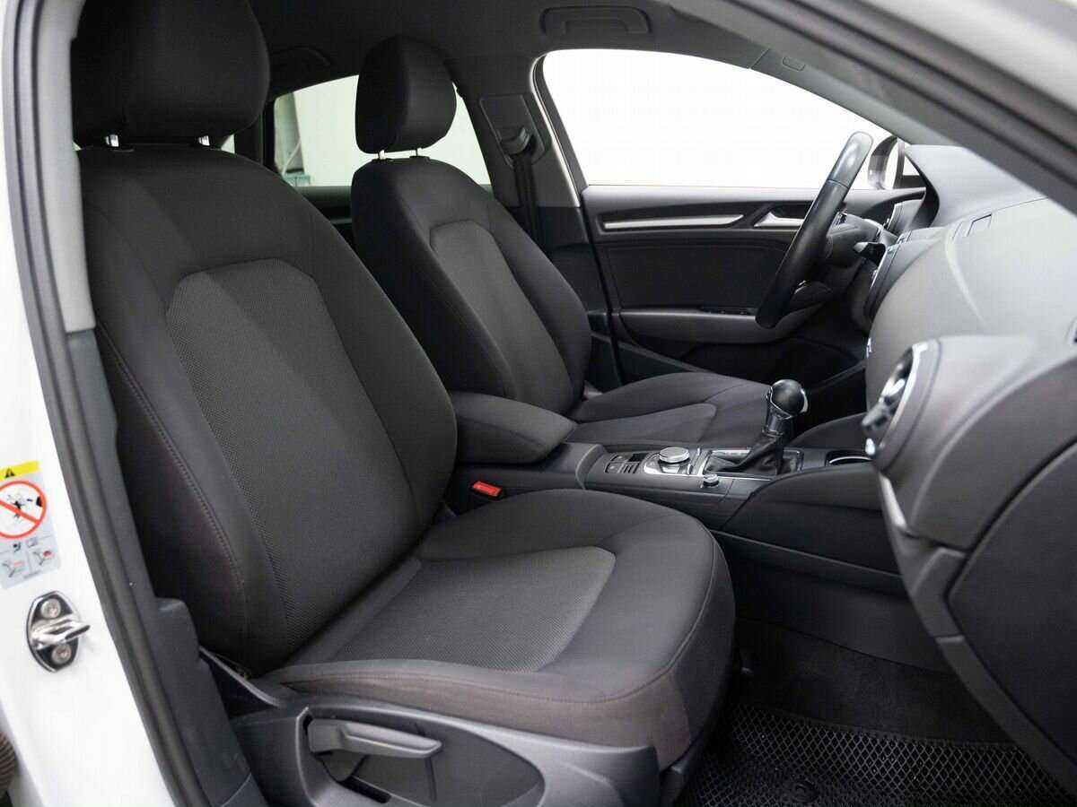 Audi A3 2019 года с пробегом. Фото: #10