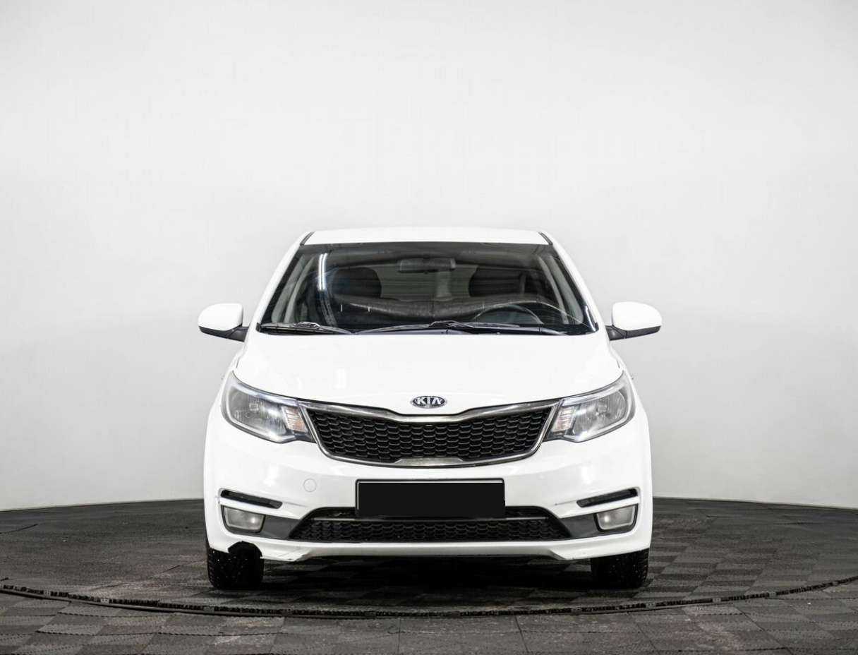 Б/У Киа Рио 2017 года. Фото: #1