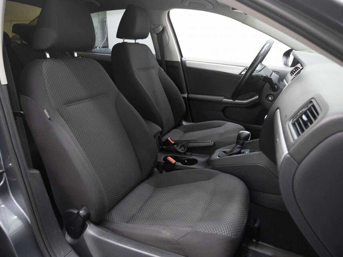 Б/У Фольксваген Джетта 2012 года. Фото: #10