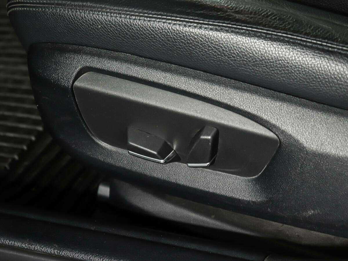 BMW 5 серии 2013 года с пробегом. Фото: #17