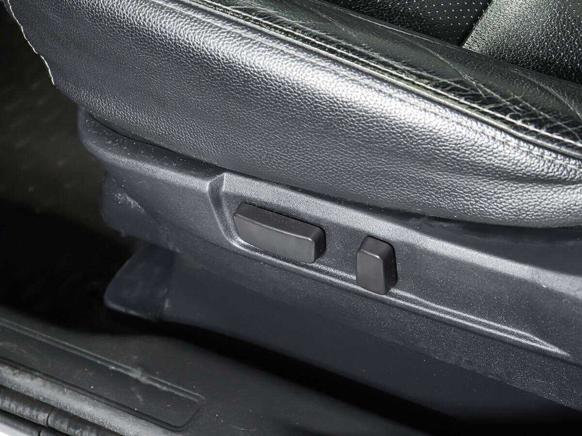 Б/У Митсубиши Оутлэндер 2016 года. Фото: #14