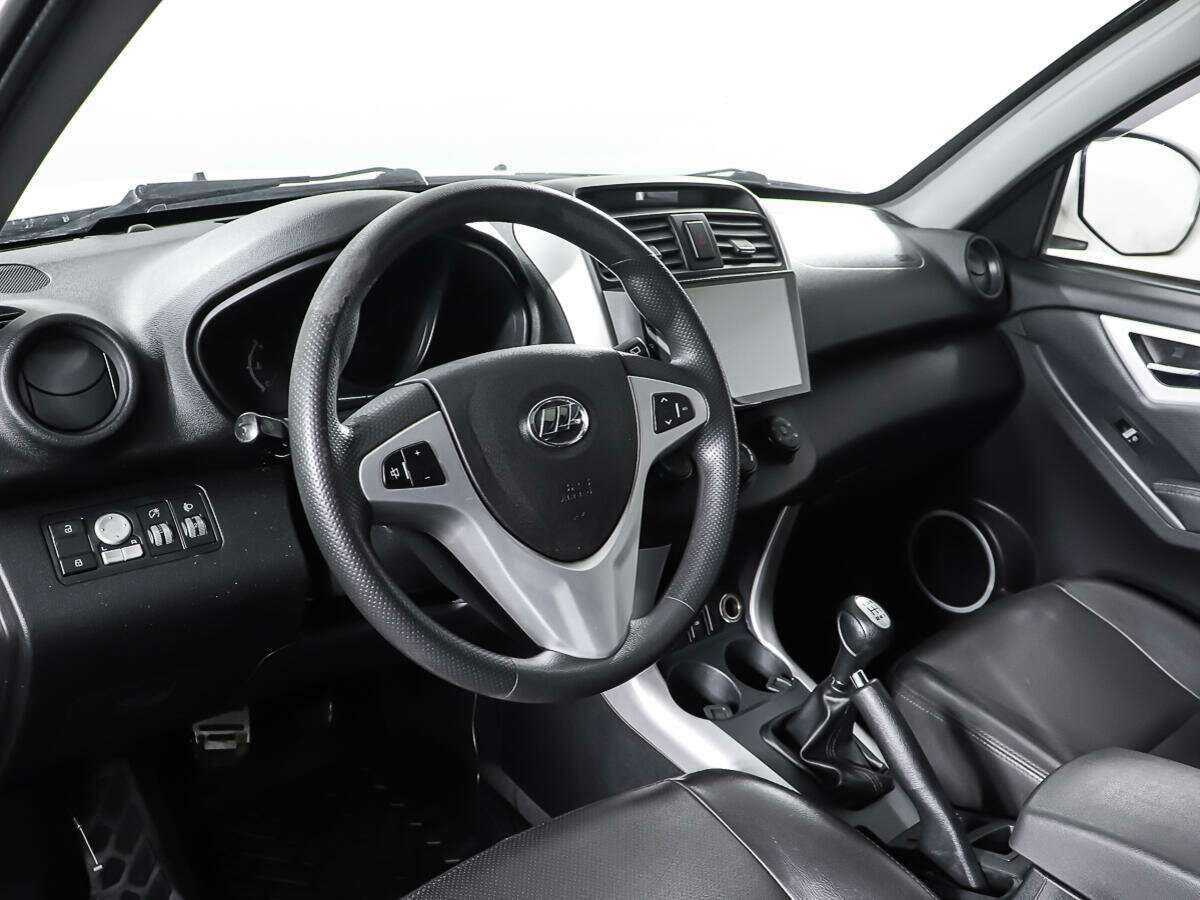 Б/У Лифан Икс60 2013 года. Фото: #12