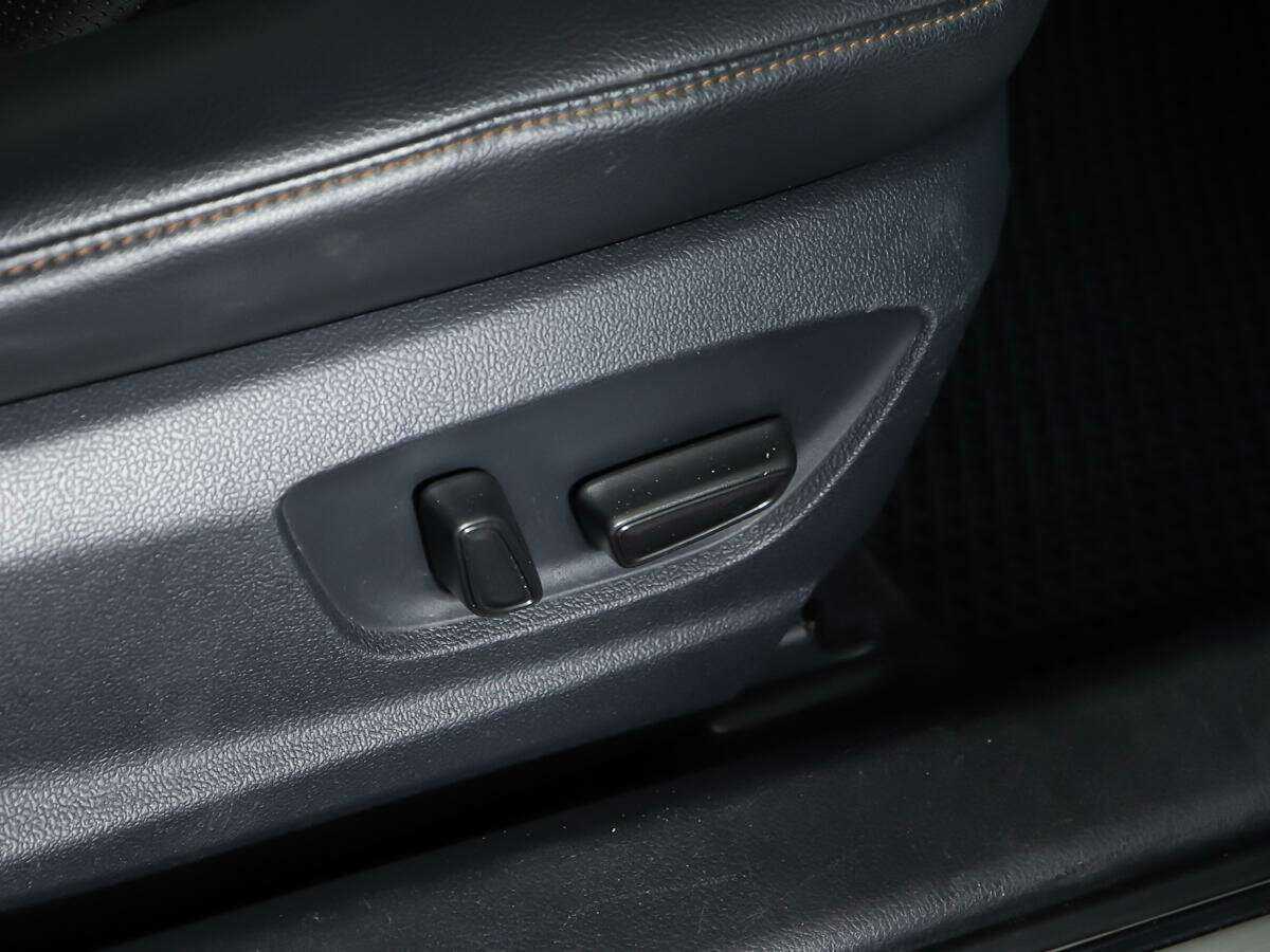 Toyota Camry 2018 года с пробегом. Фото: #14