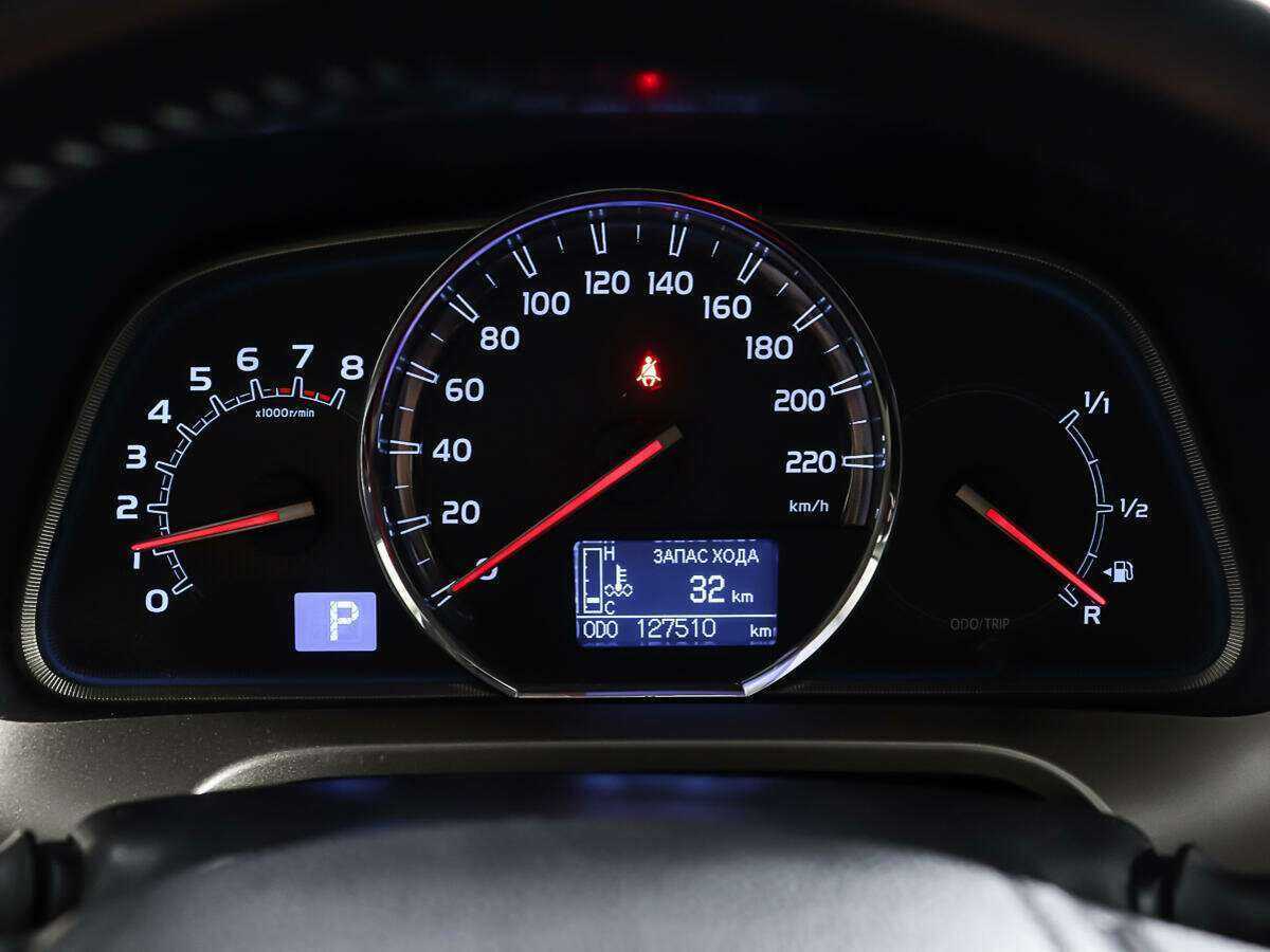 Б/У Тойота Рав4 2013 года. Фото: #13