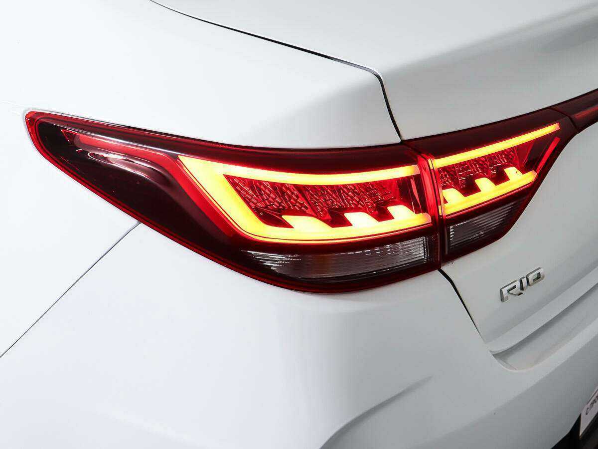 Б/У Киа Рио 2021 года. Фото: #19