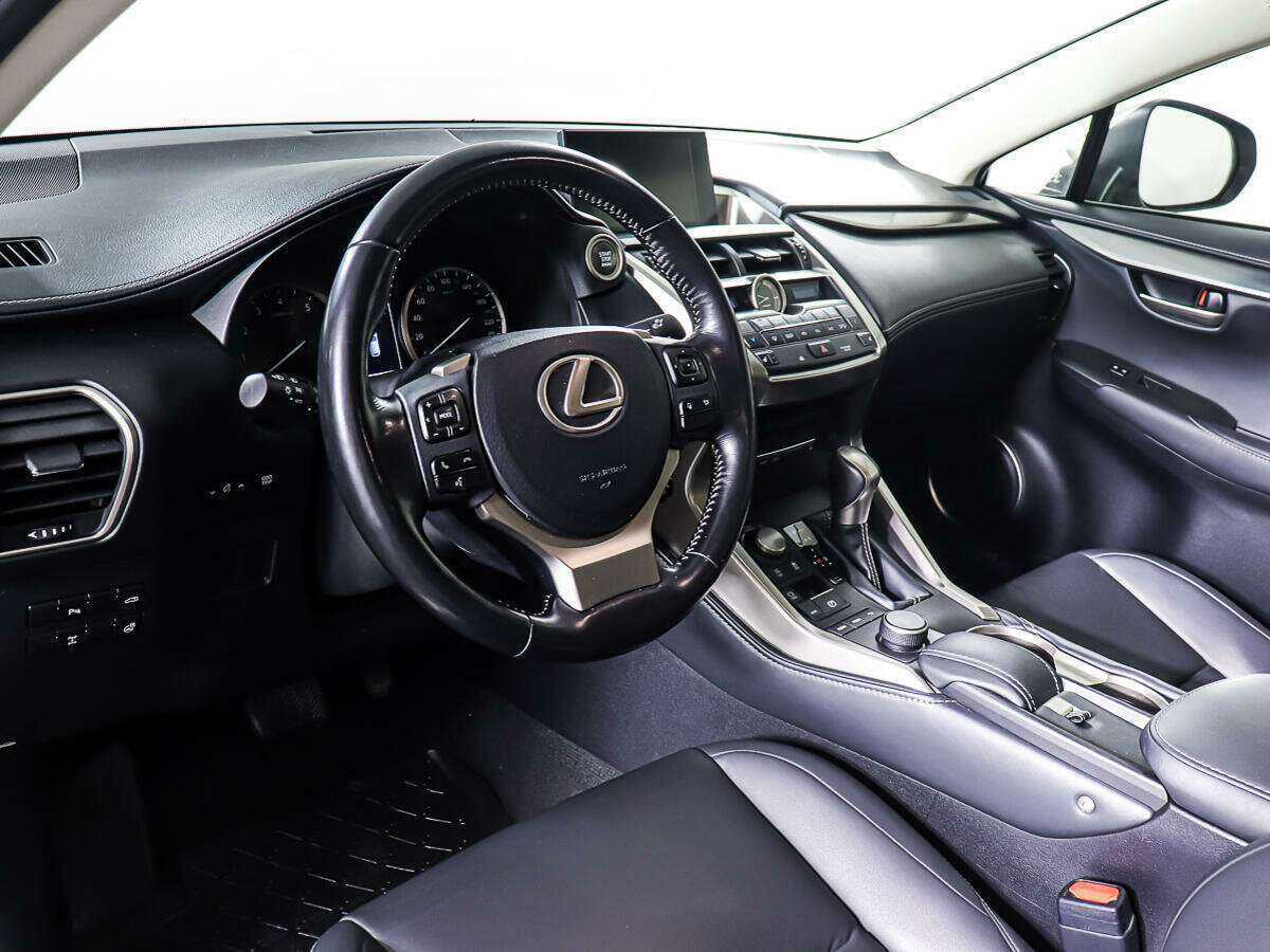 Lexus NX 2016 года с пробегом. Фото: #12