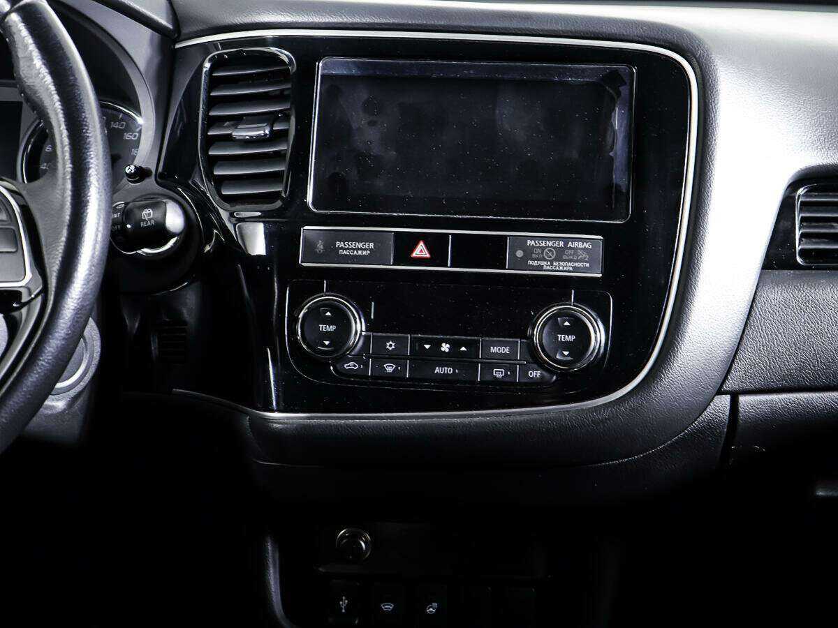 Mitsubishi Outlander 2019 года с пробегом. Фото: #11