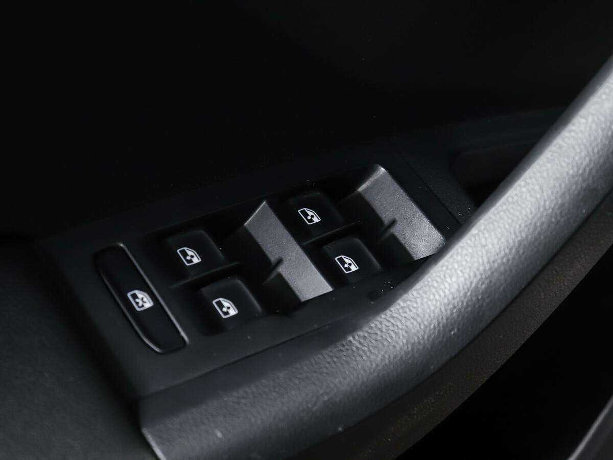 Б/У Шкода Октавия 2018 года. Фото: #17