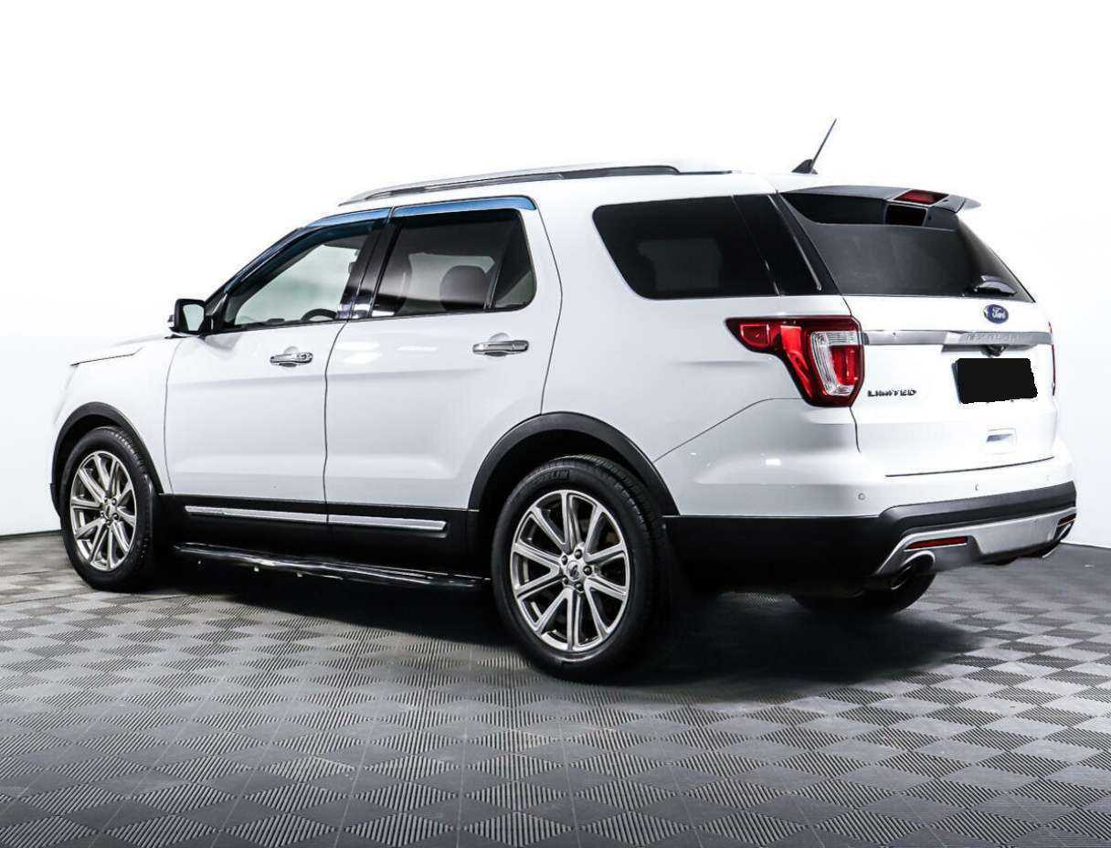 Ford Explorer 2017 года с пробегом. Фото: #6