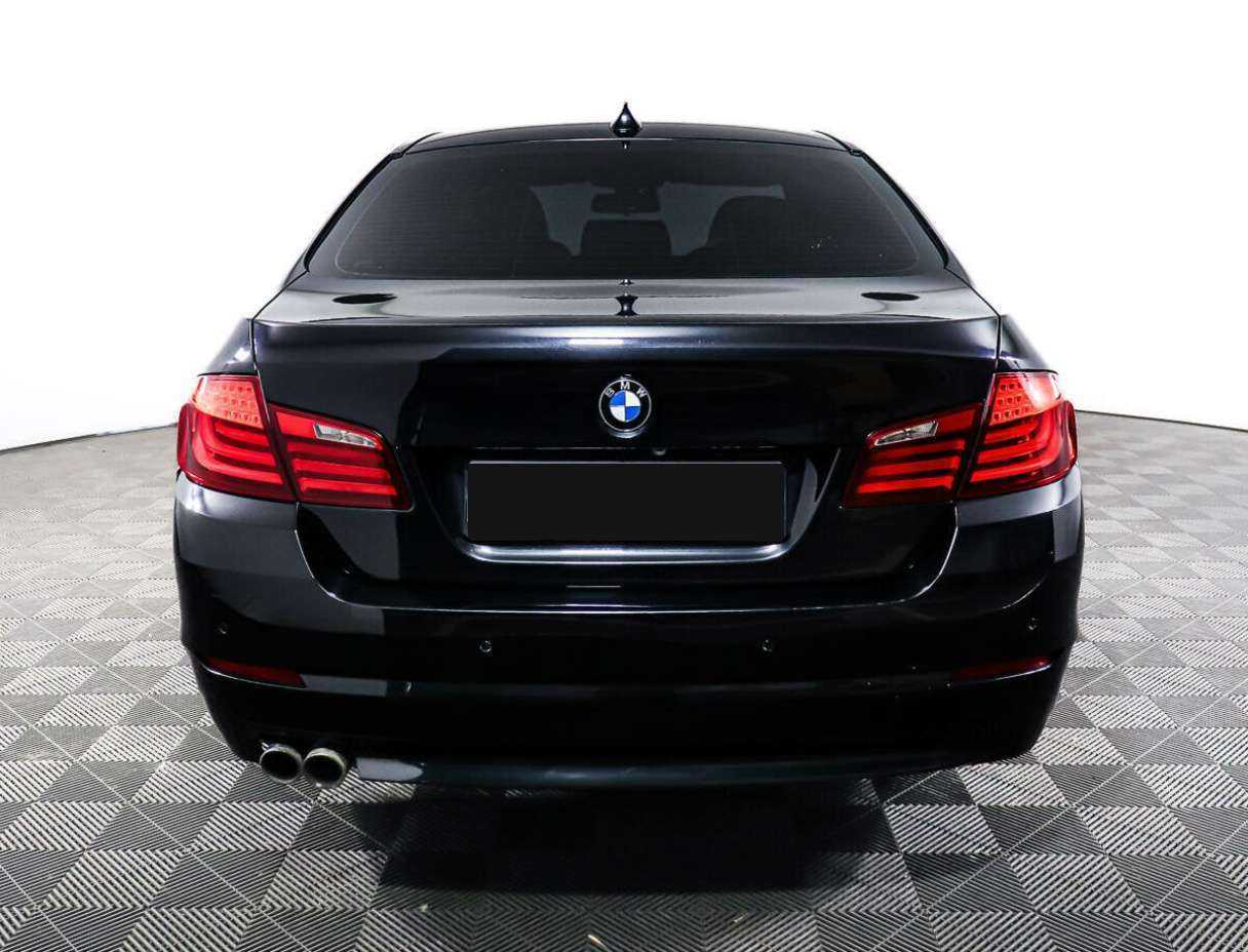 BMW 5 серии 2012 года с пробегом. Фото: #5