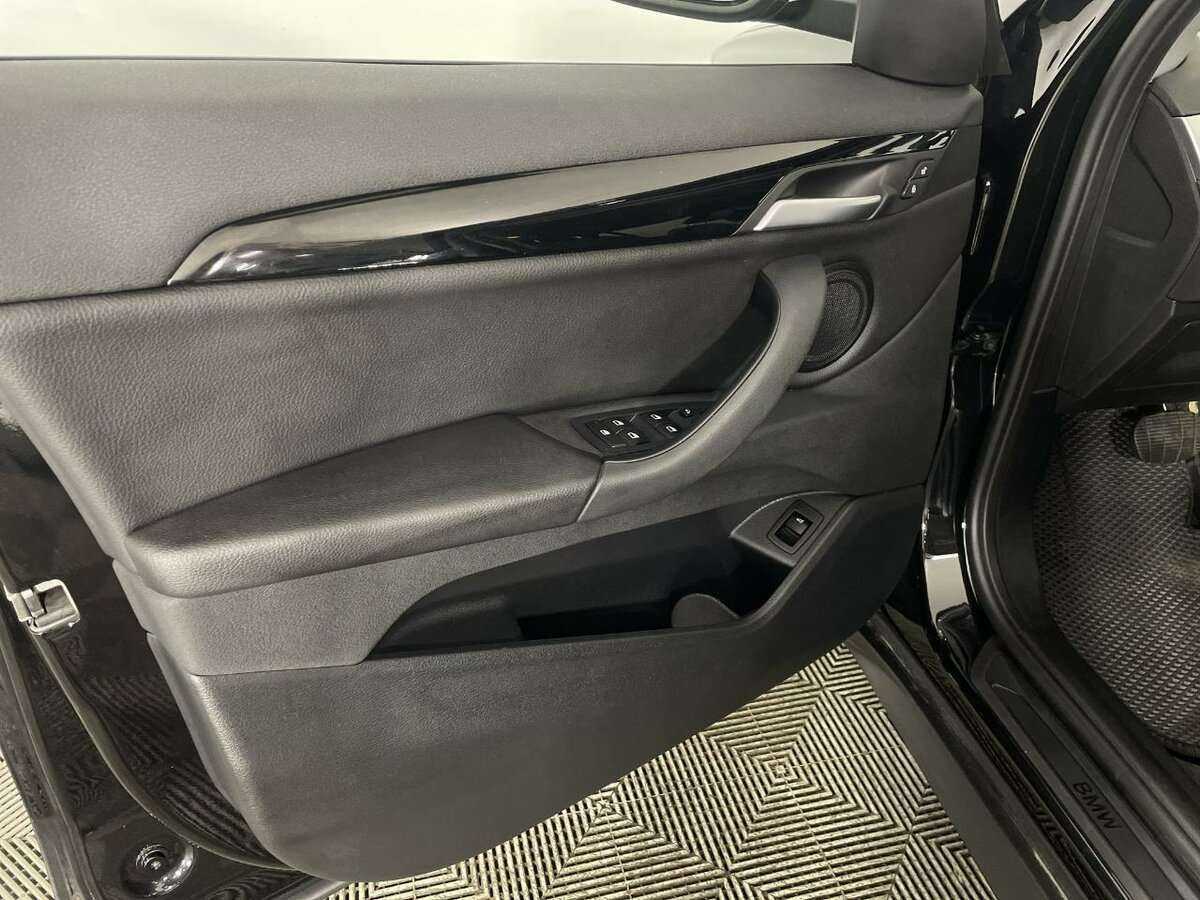 BMW X1 2021 года с пробегом. Фото: #6
