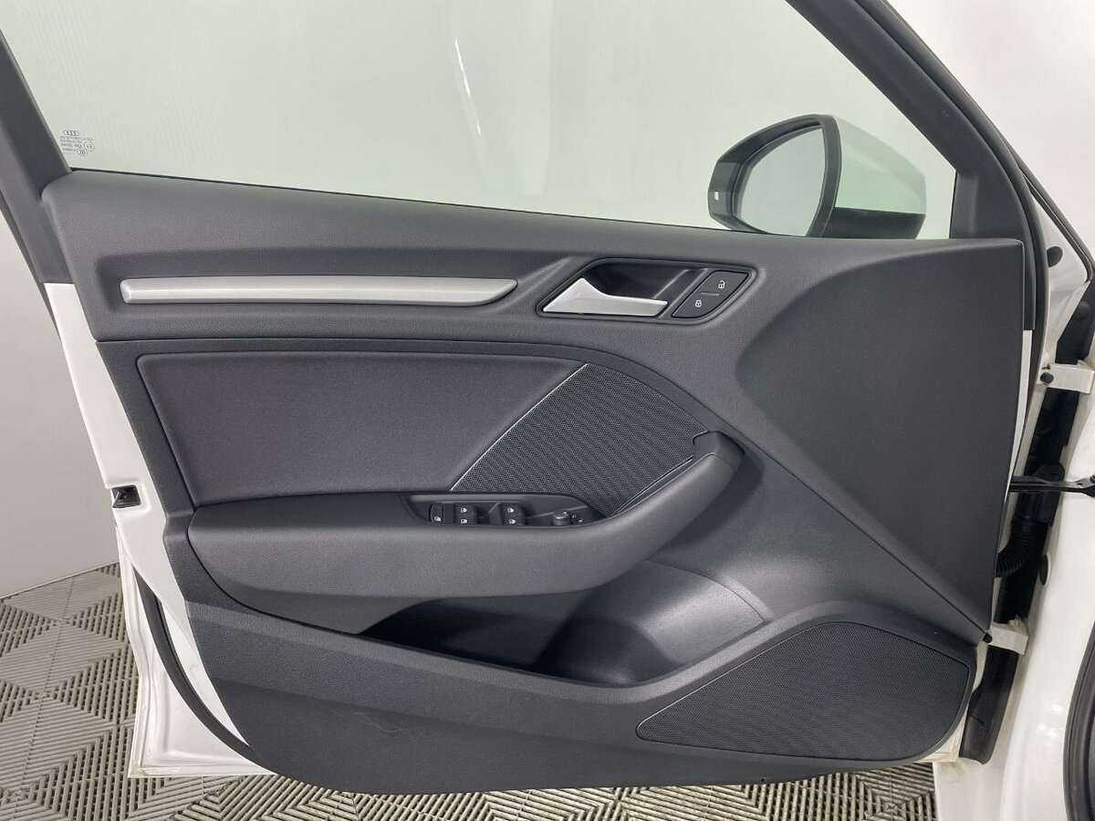 Audi A3 2018 года с пробегом. Фото: #7