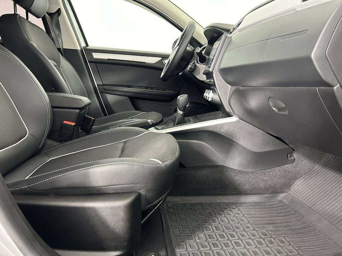 Renault Arkana 2022 года с пробегом. Фото: #13