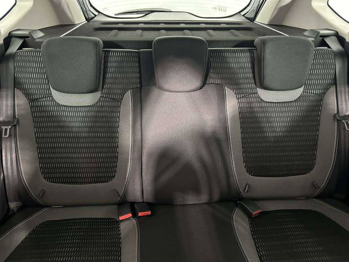 Б/У Рено Каптюр 2017 года. Фото: #14