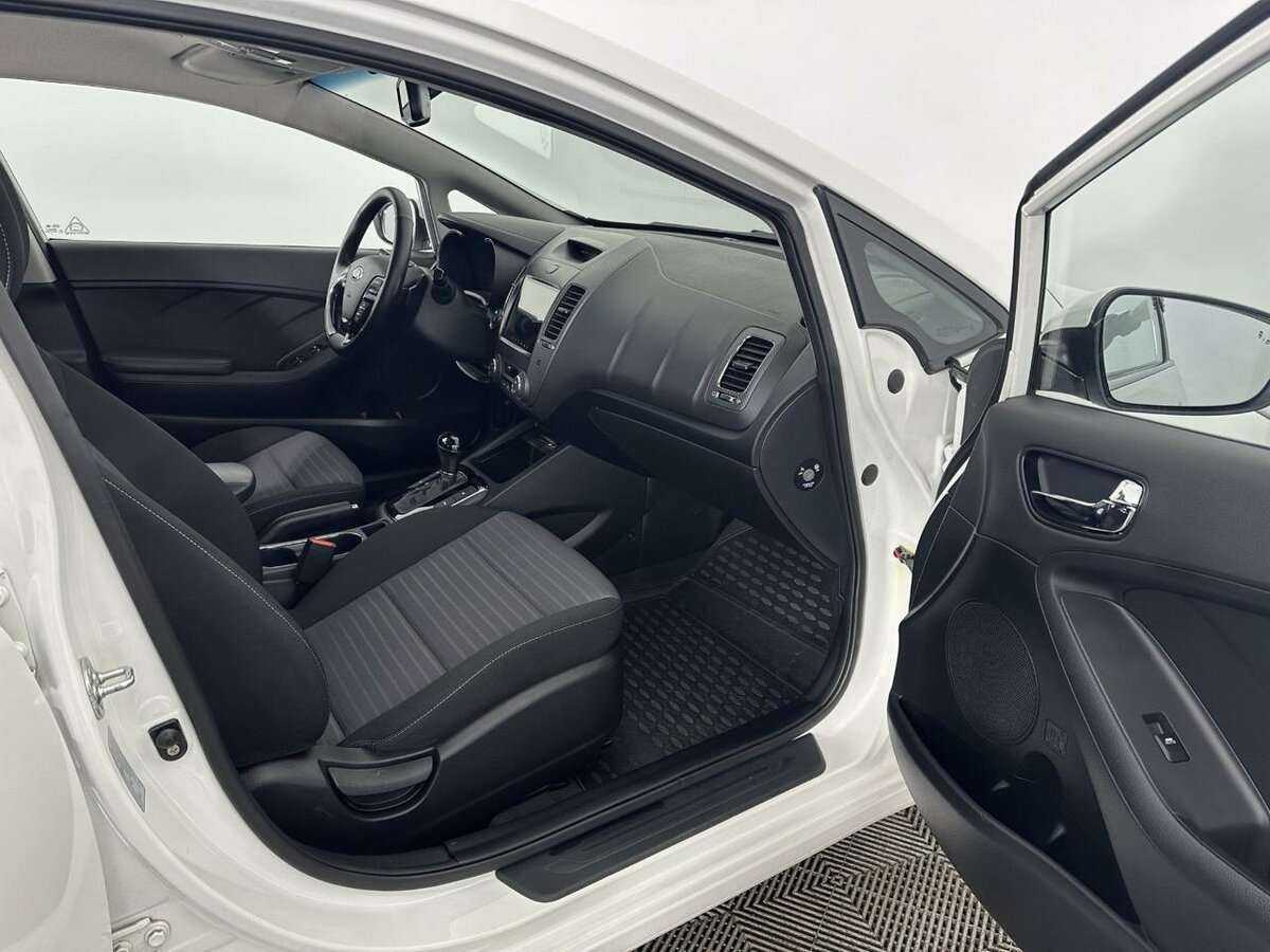 Kia Cerato 2018 года с пробегом. Фото: #13