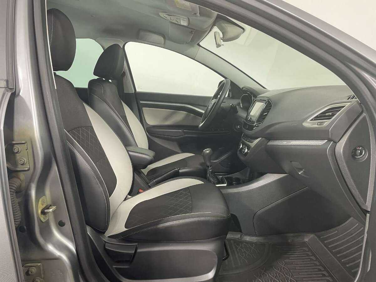 Б/У Лада (ВАЗ) Веста 2018 года. Фото: #13