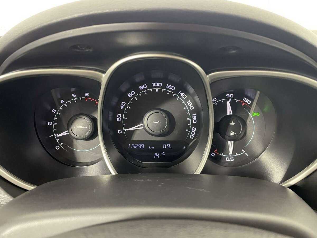 Б/У Лада (ВАЗ) Веста 2017 года. Фото: #10