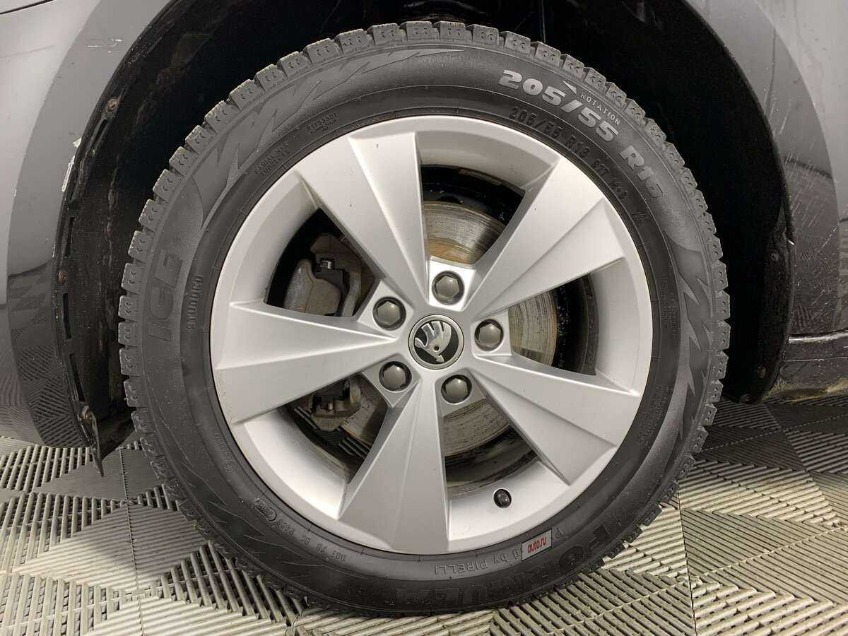 Б/У Шкода Октавия 2018 года. Фото: #14