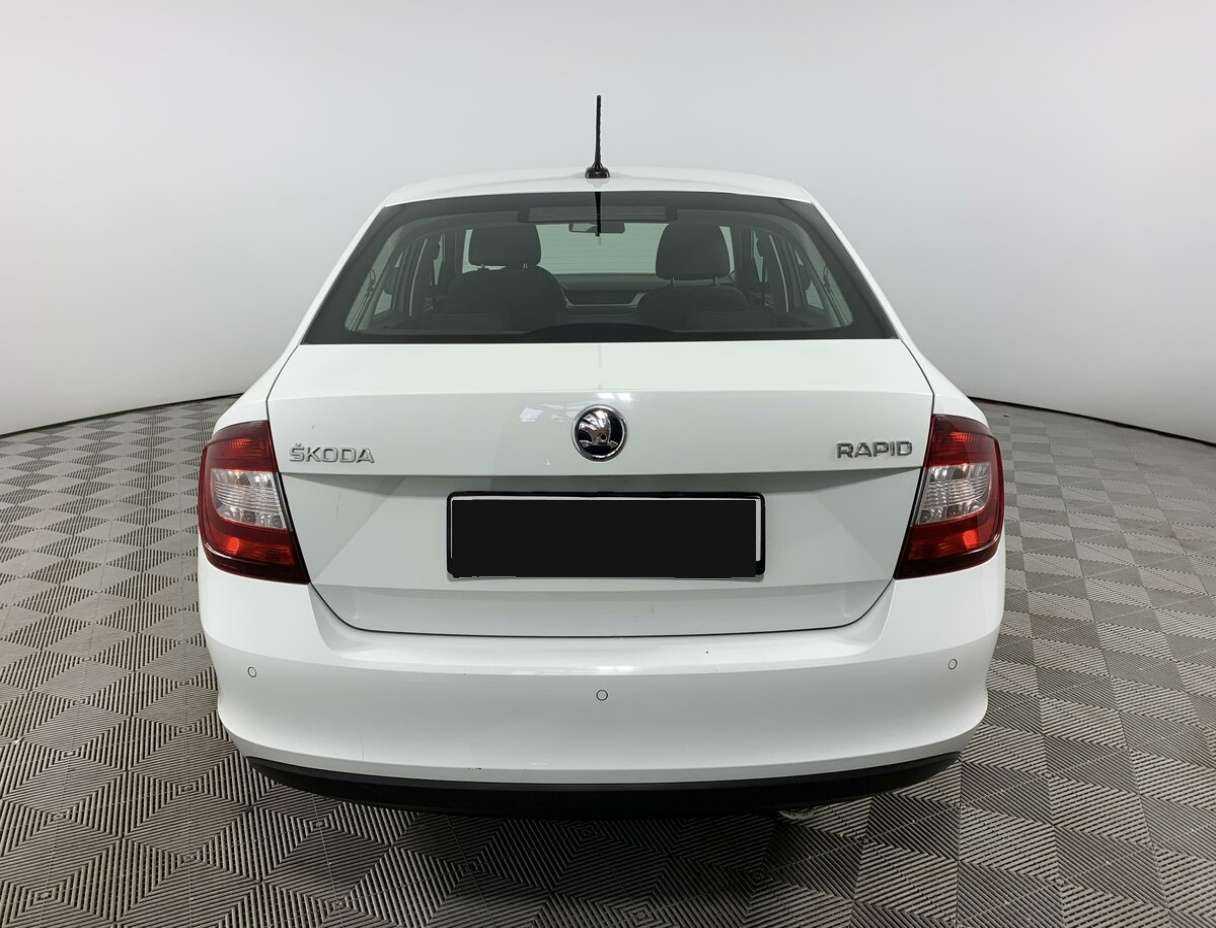 Б/У Шкода Рапид 2019 года. Фото: #5