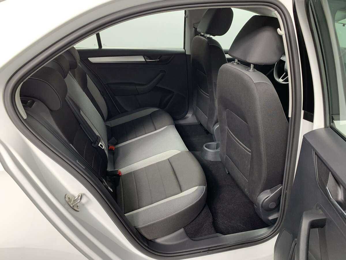 Б/У Шкода Рапид 2019 года. Фото: #14