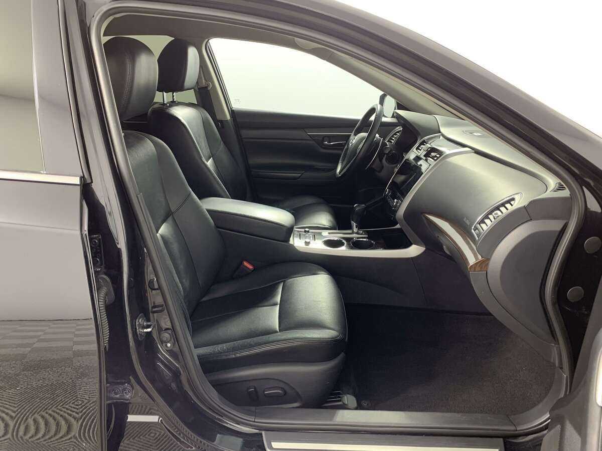 Б/У Ниссан Теана 2015 года. Фото: #17