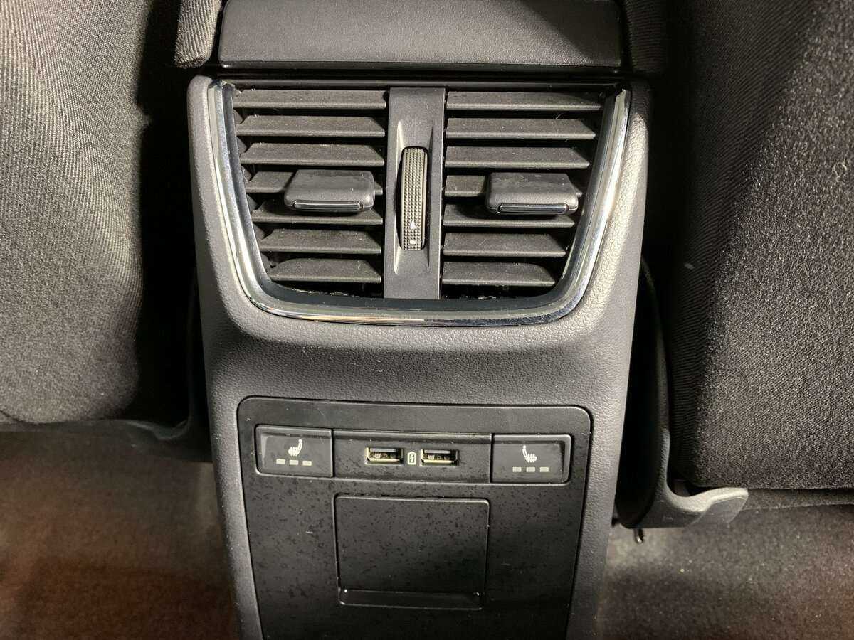 Skoda Octavia 2020 года с пробегом. Фото: #17