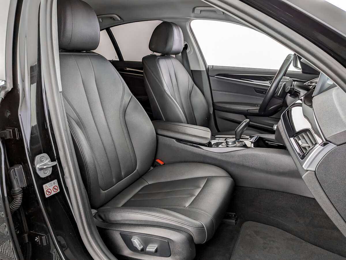 BMW 5 серии 2018 года с пробегом. Фото: #17