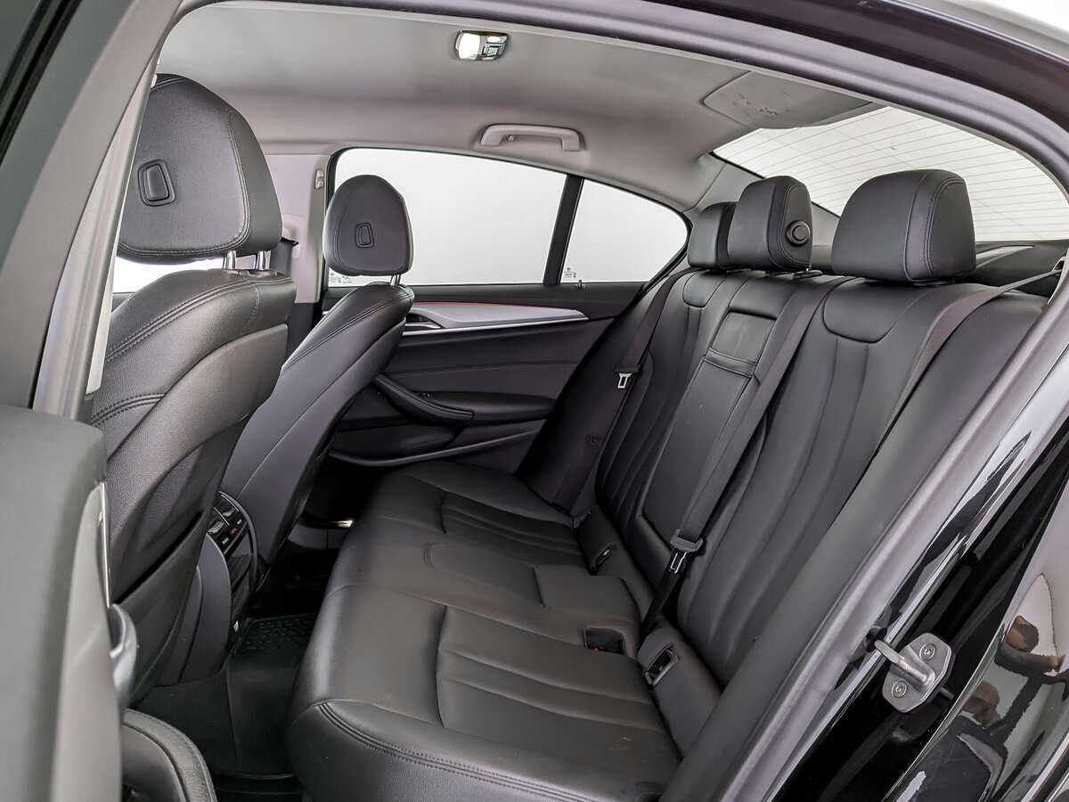 BMW 5 серии 2018 года с пробегом. Фото: #8