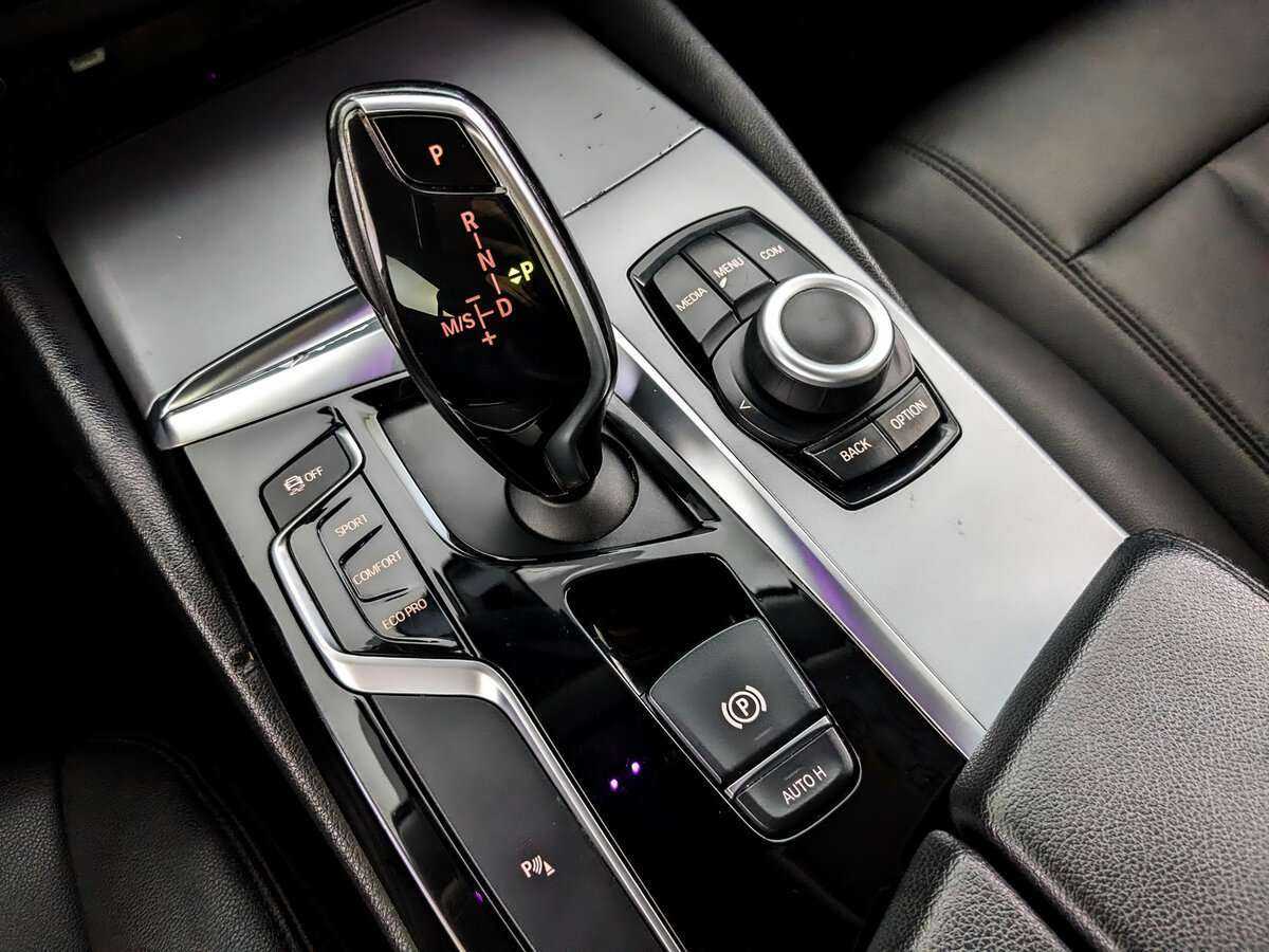 BMW 5 серии 2018 года с пробегом. Фото: #20